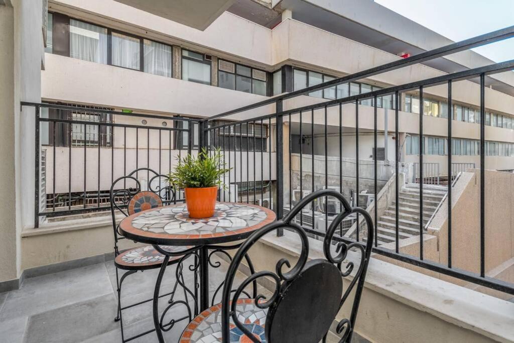Bograshov Area - Cosy Apart' Hotel Close To The Beach تل أبيب المظهر الخارجي الصورة