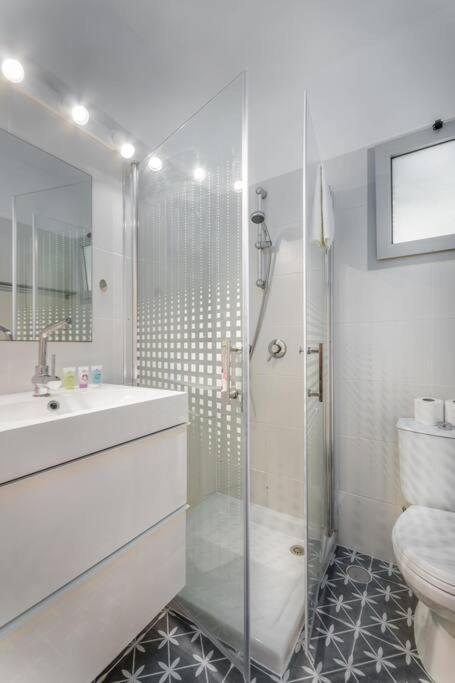 Bograshov Area - Cosy Apart' Hotel Close To The Beach تل أبيب المظهر الخارجي الصورة