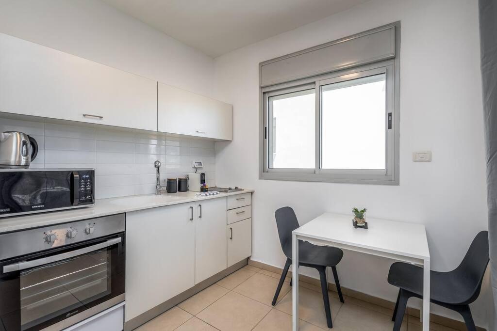 Bograshov Area - Cosy Apart' Hotel Close To The Beach تل أبيب المظهر الخارجي الصورة
